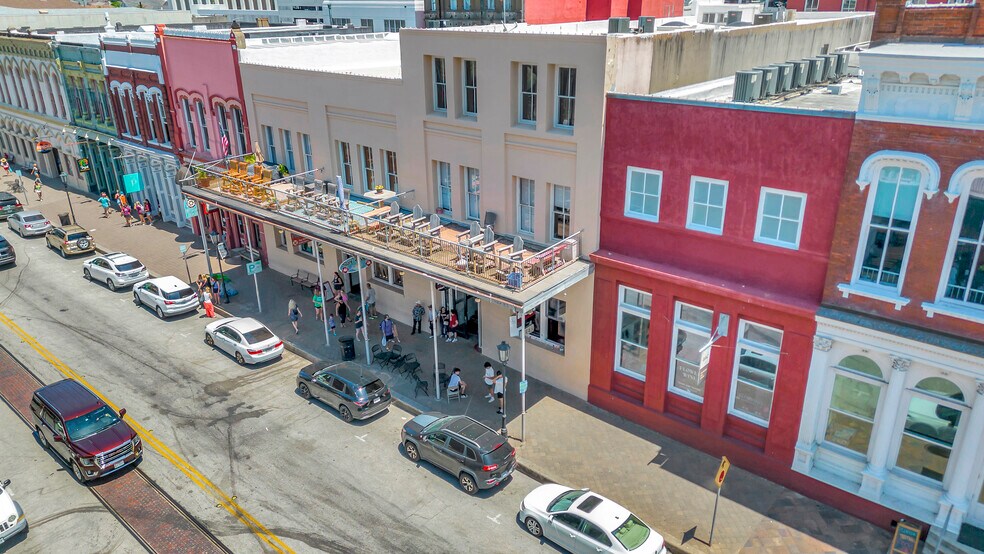 2119 Strand St, Galveston, TX à vendre - Photo de l’immeuble – Image 2 sur 50