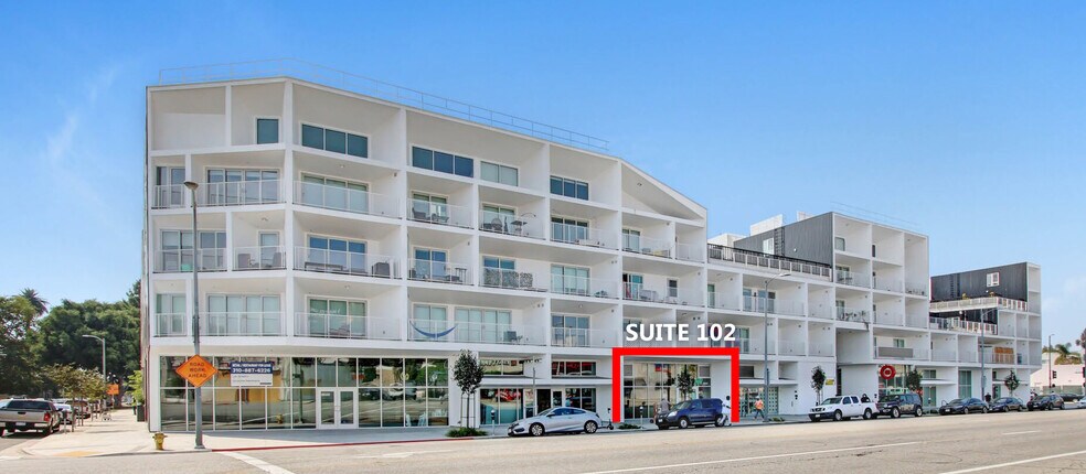 1515 Granville Ave, Los Angeles, CA à louer - Photo de l’immeuble – Image 2 sur 9