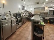 Interior local