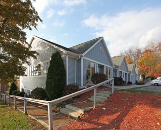 Plus de détails pour 733 E Main St, Torrington, CT - Bureau à louer