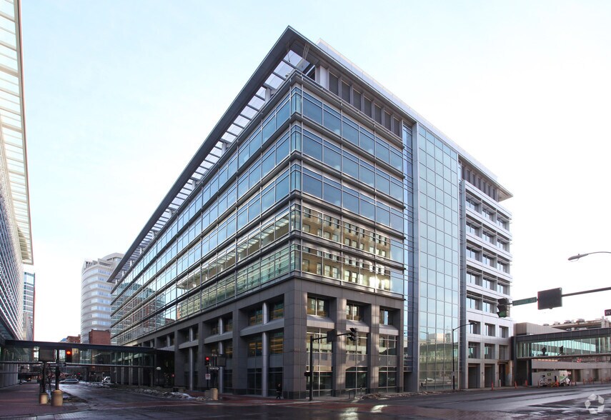 800 Walnut St, Des Moines, IA à louer - Photo principale – Image 1 sur 17