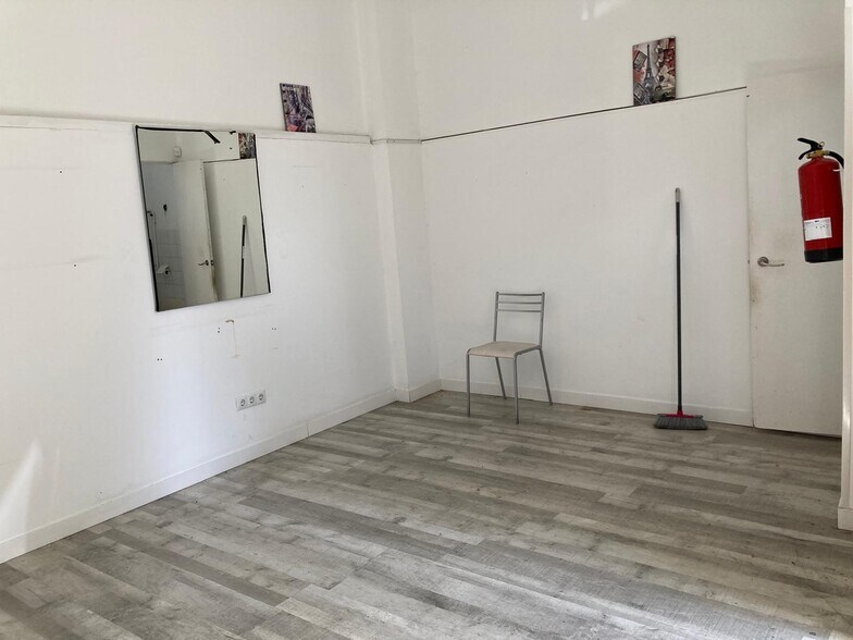 Local commercial dans Aranjuez, Madrid à louer - Photo de l’immeuble – Image 3 sur 4