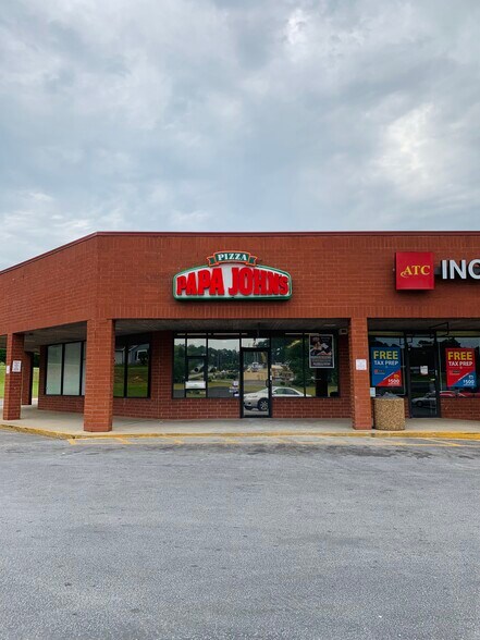 5658 Riverdale Rd, College Park, GA à louer - Photo de l’immeuble – Image 2 sur 4