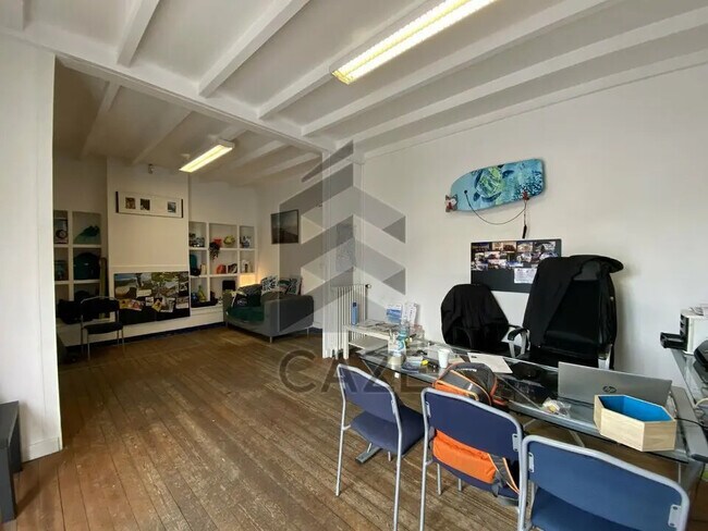 Plus de détails pour Bureau à louer