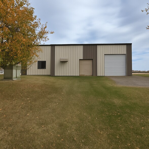 14413 HWY 16A Hwy, Vegreville, AB à vendre - Photo de l’immeuble – Image 3 sur 6