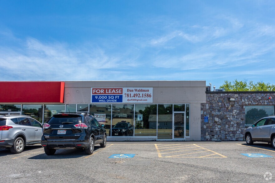 530 Providence Hwy, Dedham, MA à louer - Photo de l’immeuble – Image 2 sur 14