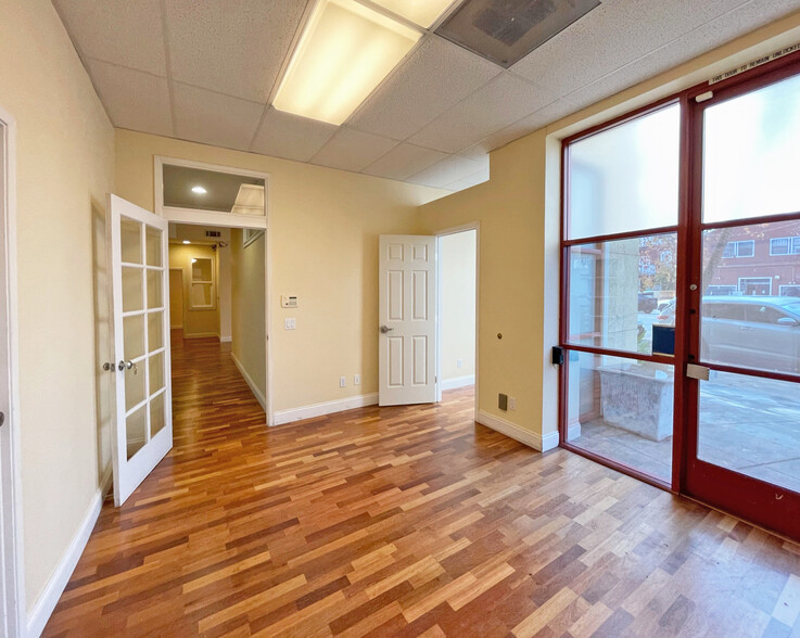 6522 Telegraph Ave, Oakland, CA à louer - Photo intérieure – Image 3 sur 14