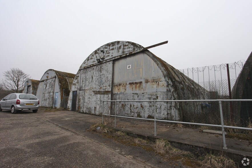 Boughton Industrial Estate, Boughton à vendre - Photo principale – Image 1 sur 3