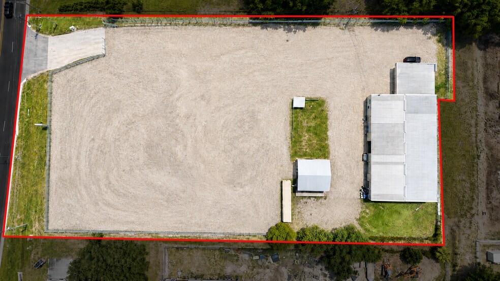 2702 Drane Field Rd, Lakeland, FL à louer - Photo de l’immeuble – Image 2 sur 14