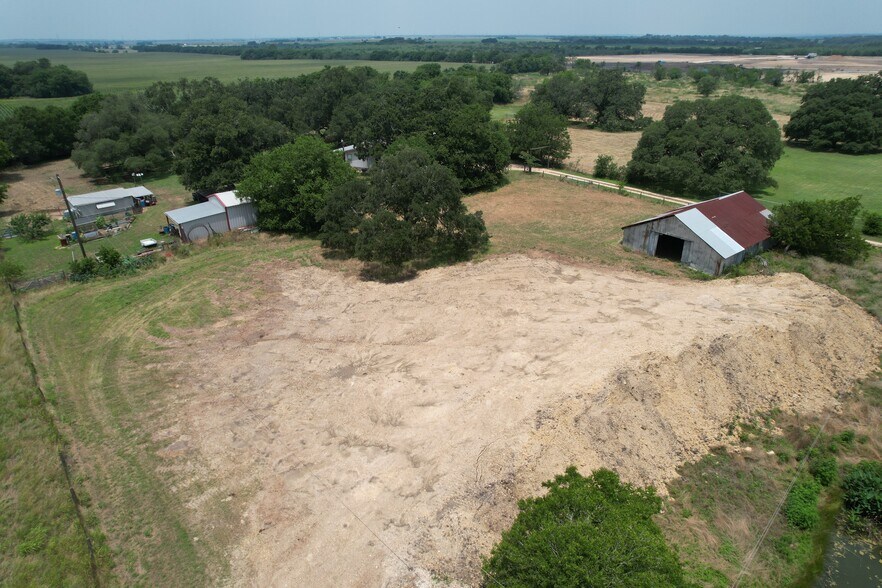 1707 Silent Valley Rd, Lockhart, TX à vendre - Photo de l’immeuble – Image 3 sur 8