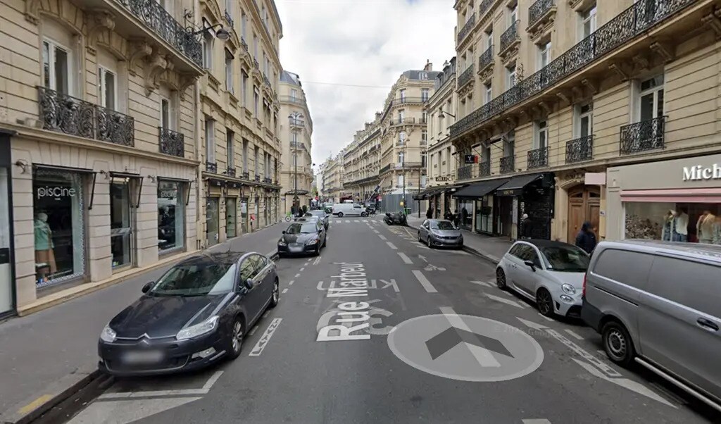 Local commercial dans Paris à louer Photo de l’immeuble– Image 1 sur 4