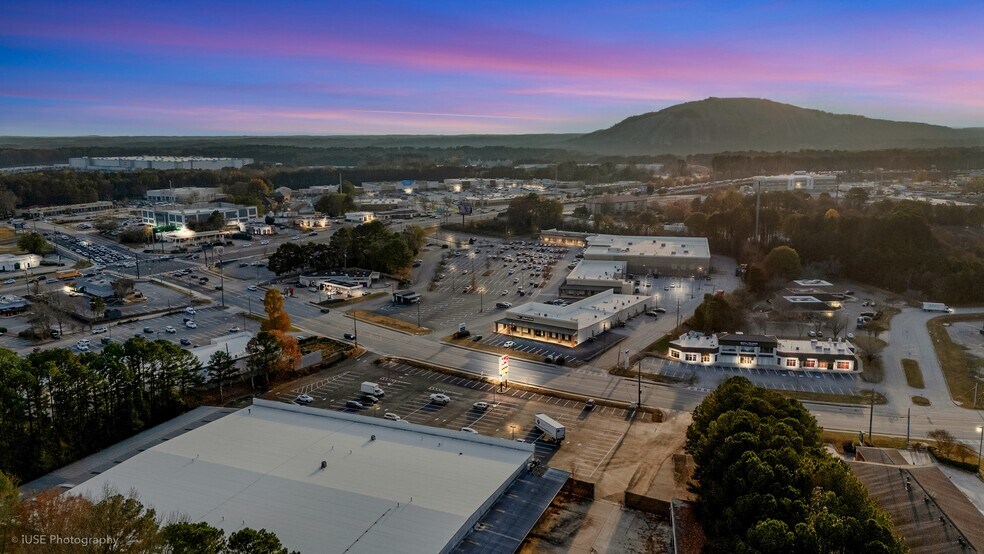 1555 E Park Place Blvd, Stone Mountain, GA à louer - Photo de l’immeuble – Image 2 sur 24