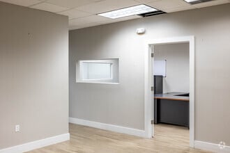 1750 N University Dr, Coral Springs, FL à louer Photo intérieure– Image 1 sur 5