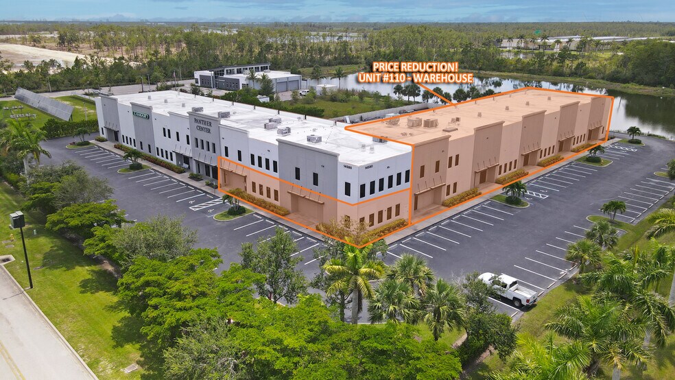 14580 Global Pkwy, Fort Myers, FL à louer - Photo de l’immeuble – Image 1 sur 29
