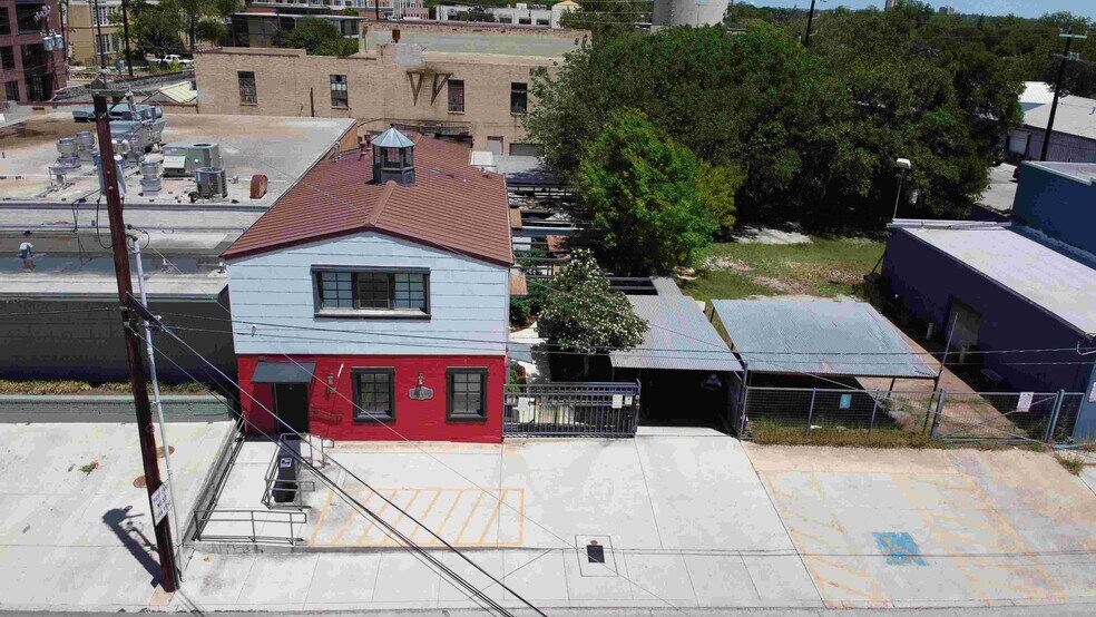 119 W Grayson St, San Antonio, TX à vendre - Photo de l’immeuble – Image 2 sur 37