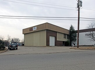 Plus de détails pour 4821 Stamp Rd, Temple Hills, MD - Industriel/Logistique à louer