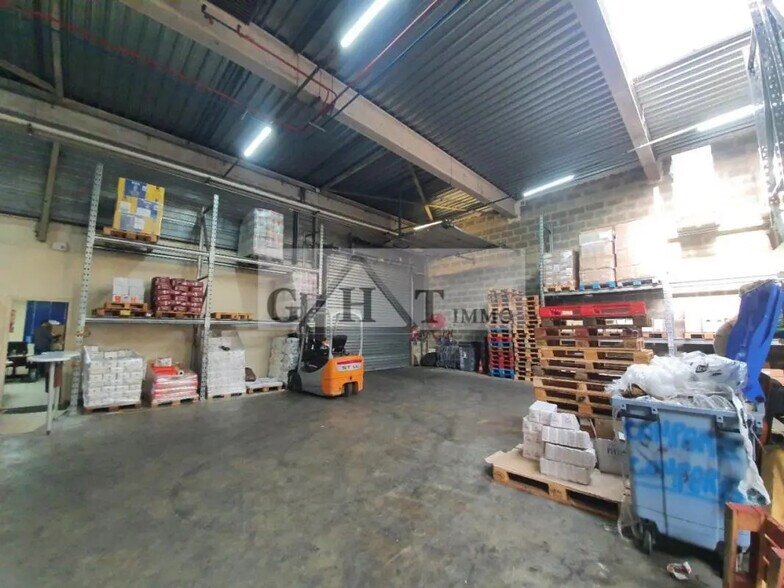 Bureau dans Le Bourget à louer - Photo intérieure – Image 3 sur 4