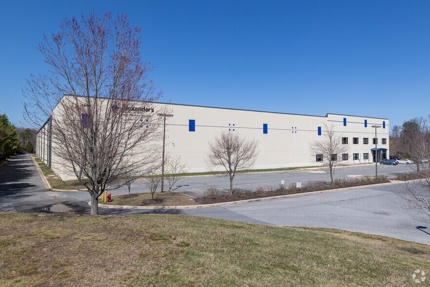 1200 Bengies Rd, Middle River, MD à louer - Photo de l’immeuble – Image 3 sur 4