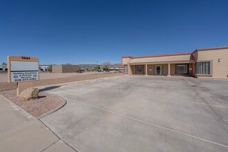 1921 Motor Ave, Kingman, AZ à louer Photo intérieure– Image 2 sur 29