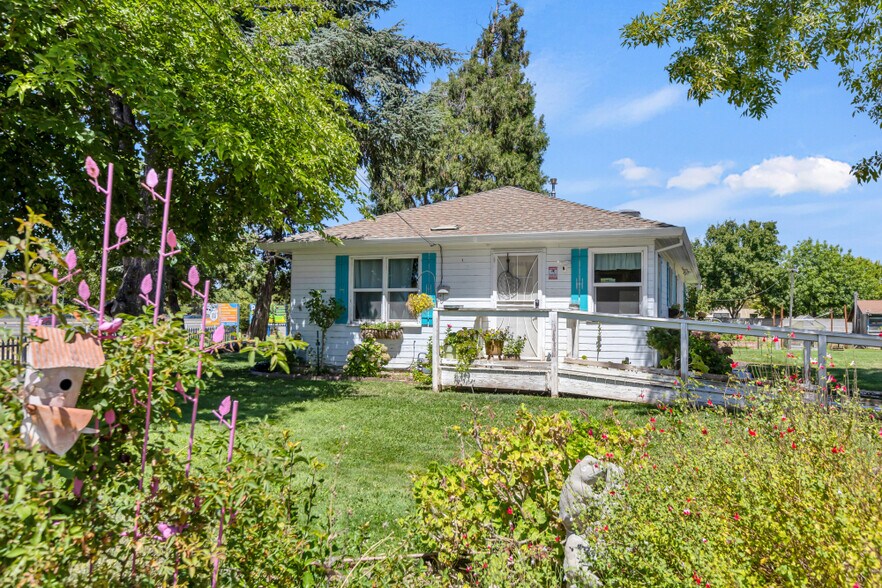 9455 E Stockton Blvd, Elk Grove, CA à vendre - Photo de l’immeuble – Image 3 sur 84