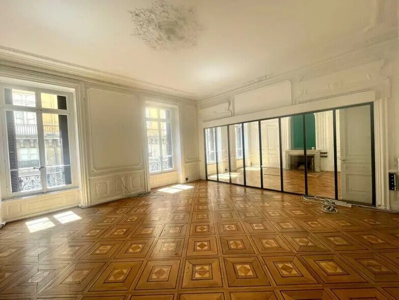 Bureau dans Lyon à louer - Photo intérieure – Image 1 sur 10