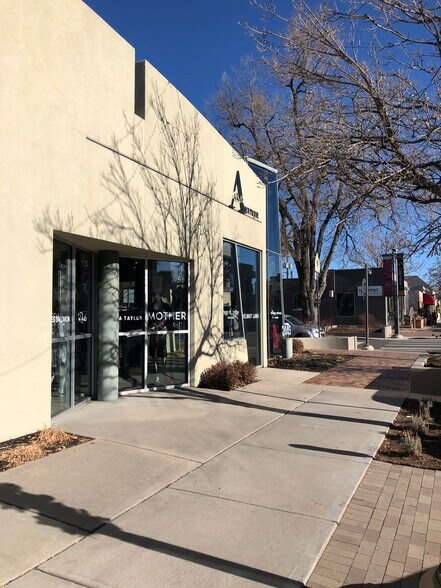 2445 E 3rd Ave, Denver, CO à louer - Photo de l’immeuble – Image 3 sur 4