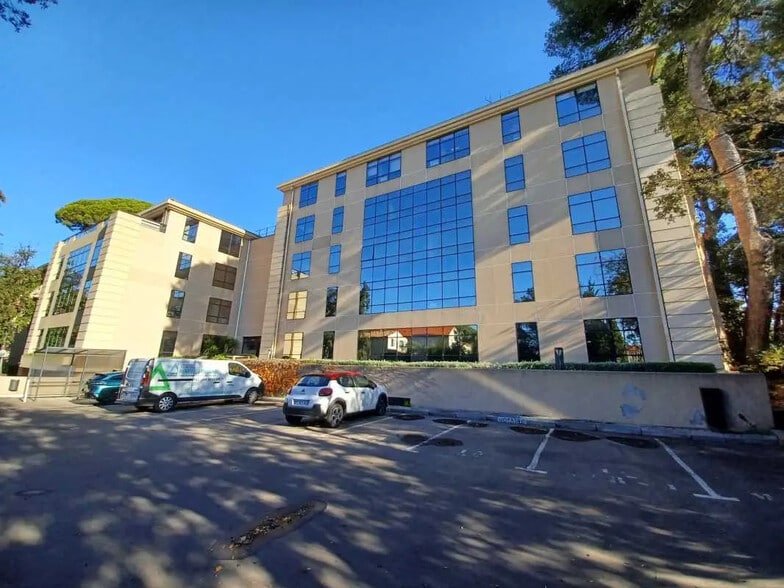 2 Boulevard Luce, Marseille à louer - Photo de l’immeuble – Image 2 sur 6