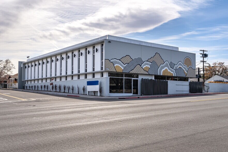 400 S Wells Ave, Reno, NV à vendre - Photo de l’immeuble – Image 2 sur 16