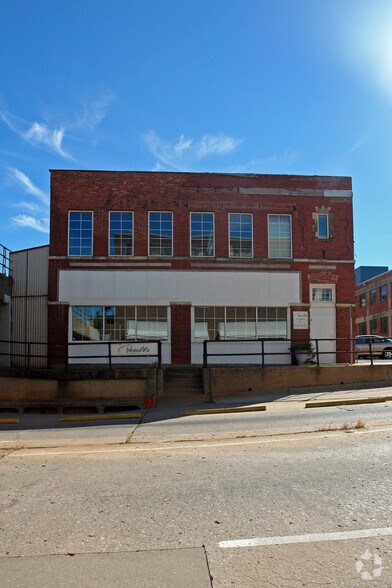 2 NW 6th St, Oklahoma City, OK à vendre - Photo de l’immeuble – Image 2 sur 12