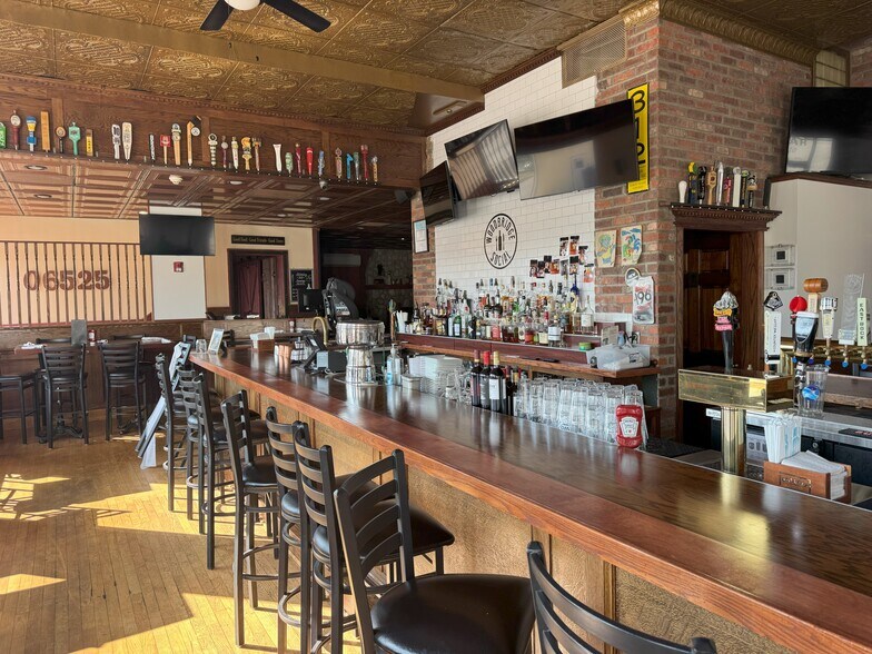 12-30 Selden St, Woodbridge, CT à louer - Photo de l’immeuble – Image 2 sur 9