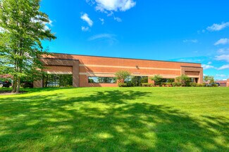 Plus de détails pour 30305 Solon Rd, Solon, OH - Local d'activités à louer