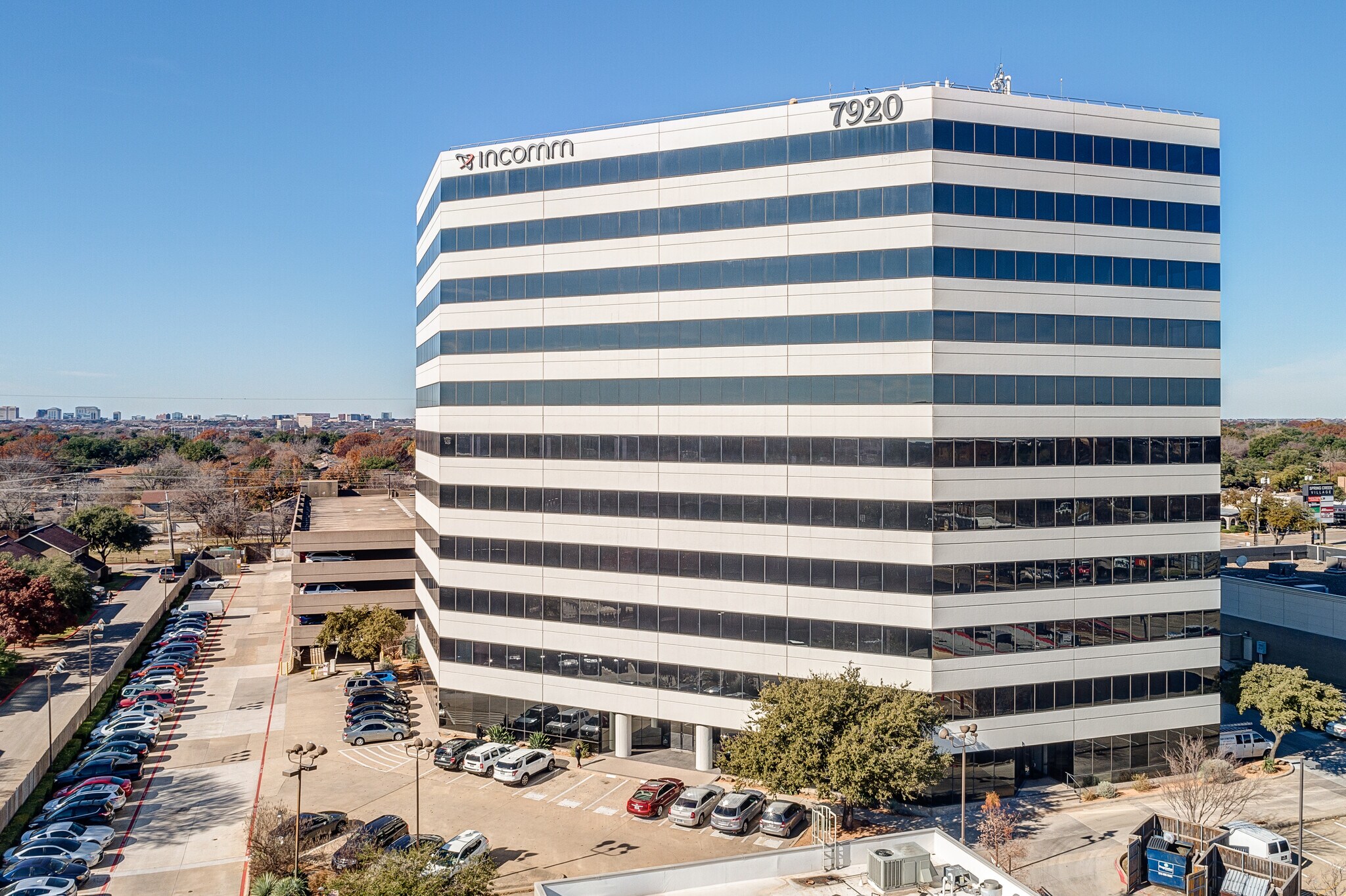 7920 Belt Line Rd, Dallas, TX à louer Photo principale– Image 1 sur 10