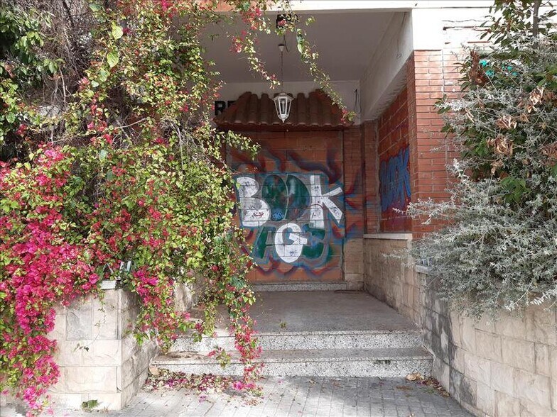 Local commercial dans Viladecans, Barcelona à vendre - Photo de l’immeuble – Image 3 sur 11