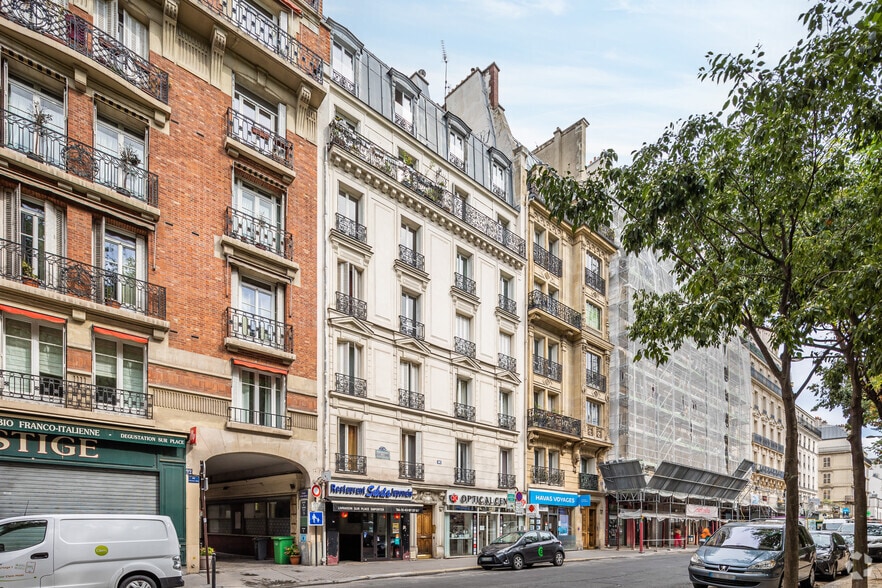 Local commercial dans Paris à louer - Photo principale – Image 1 sur 4