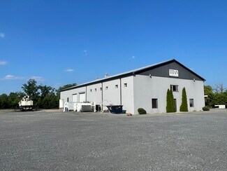 Plus de détails pour 5559 William Penn Hwy, Alexandria, PA - Industriel/Logistique à vendre