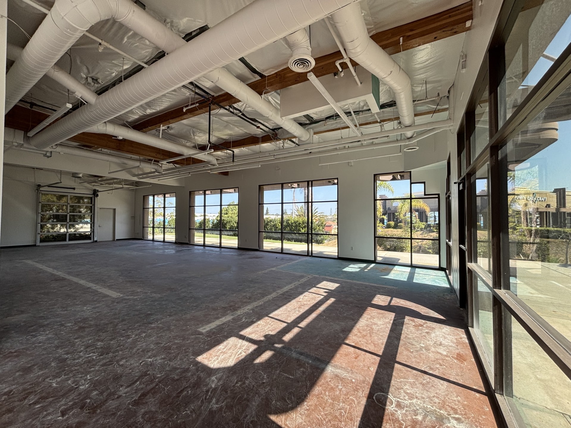 3211-3295 Business Park Dr, Vista, CA à louer Photo intérieure– Image 1 sur 8