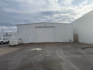 Plus de détails pour 5819 S Owasso Ave, Tulsa, OK - Industriel/Logistique à louer