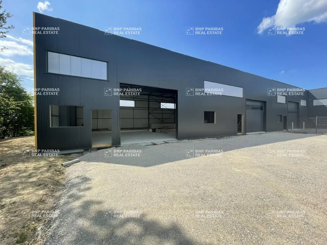 Bureau dans Guichen à louer Photo de l’immeuble– Image 1 sur 7