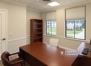 2300 SE Monterey Rd, Stuart, FL à louer Photo intérieure– Image 2 sur 7