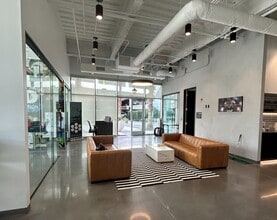 13485 Veteran's Way, Orlando, FL à louer Photo intérieure– Image 1 sur 5