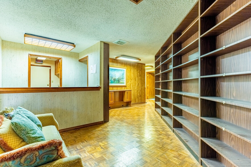 12989 Jupiter Rd, Dallas, TX à vendre - Photo de l’immeuble – Image 3 sur 15