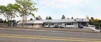 Plus de détails pour 8640-8680 SW Canyon Rd, Portland, OR - Local commercial à louer