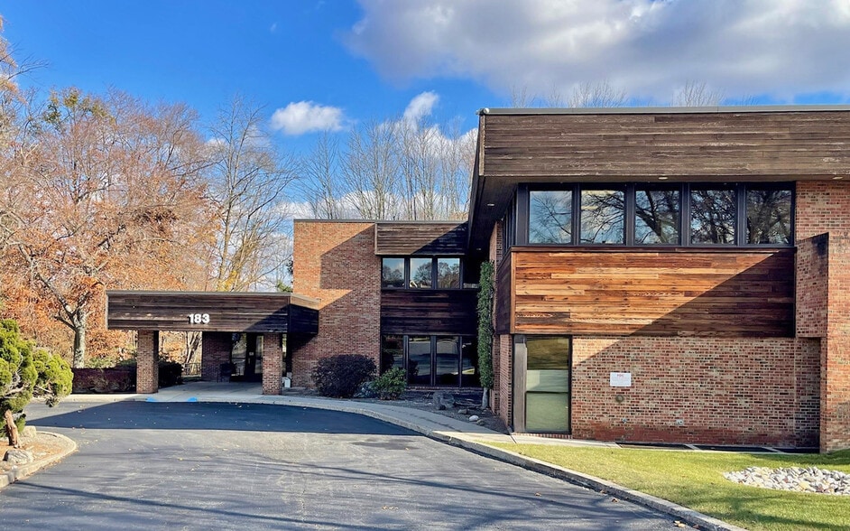 183 High St, Newton, NJ à louer - Photo de l’immeuble – Image 1 sur 2