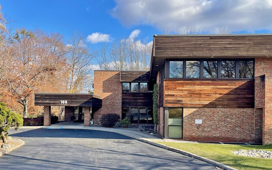 183 High St, Newton, NJ à louer - Photo principale – Image 1 sur 2
