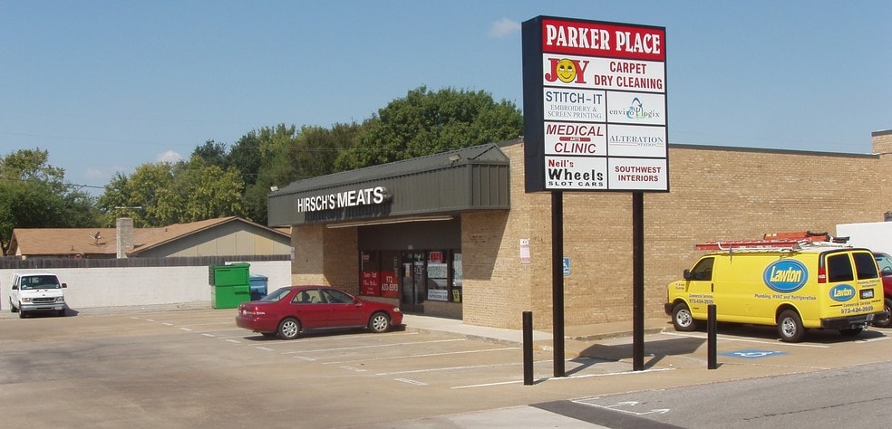 1301 W Parker Rd, Plano, TX à louer - Photo de l’immeuble – Image 2 sur 4