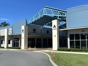 13900 Tech City Cir, Alachua, FL à louer Photo intérieure– Image 2 sur 18