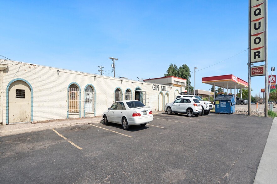 410 N Circle Dr, Colorado Springs, CO à vendre - Photo de l’immeuble – Image 2 sur 21