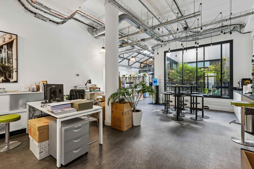 Immeuble residentiel dans Levallois-Perret à vendre - Photo intérieure – Image 1 sur 12