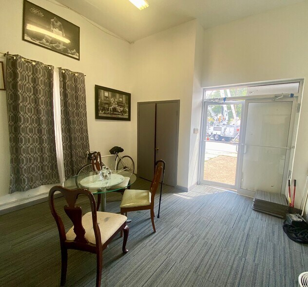 258 35th St NE, Washington, DC à vendre - Photo de l’immeuble – Image 3 sur 12
