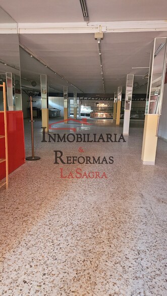 Immeuble residentiel dans Mocejón, Toledo à vendre - Photo intérieure – Image 1 sur 13